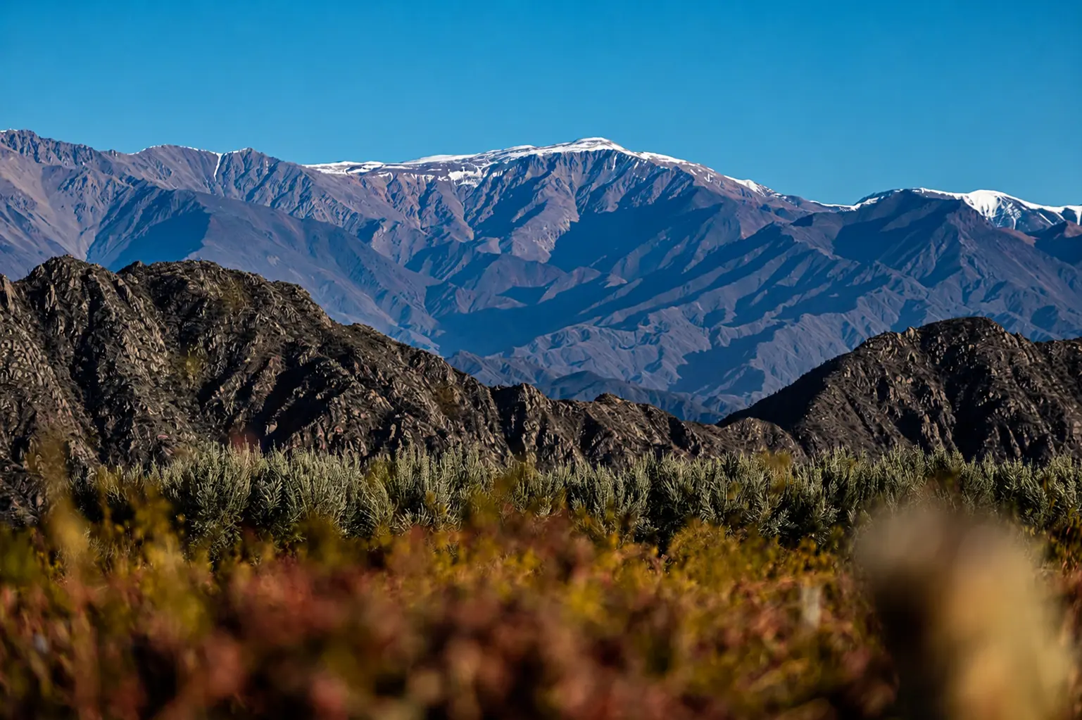 Valle, sierras y suelo
